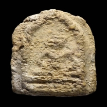 พระกรุวัดเงินคลองเตย รุ่นแรก พิมพ์สังฆาฏิ