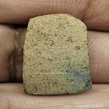 พระลีลาข้างแจกันดอกไม้หลวงปู่พริ้ง