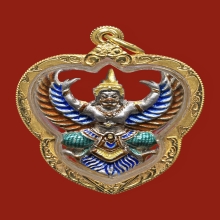 องค์พญาครุฑ รุ่นโคตรรวย หลวงพ่อวราห์ วัดโพธิ์ทอง ปี 2537