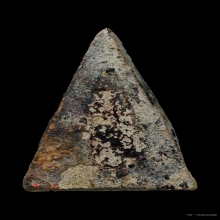 พระกรุวัดสามปลื้ม พิมพ์สามเหลี่ยมใหญ่