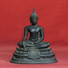 พระบูชากฐินต้น ๒๕๐๖ หน้าตัก 5 นิ้ว โค๊ตนิยม หายากครับ