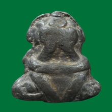 พระปิดตาหลวงปู่เอี่ยม พิมพ์เกศอุ เนื้อตะกั่ว