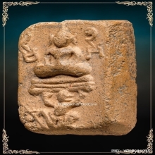 หลวงพ่อปานทรงหนุมานแบกแท่นฐานสามชั้น วัดบางนมโค