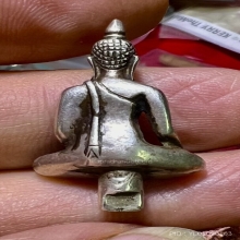 พระยอดธง เนื้อเงินพิมพ์ใหญ่ กรุวัดเสม็ดงาม จันทบุรี สวยหายาก