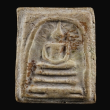 สมเด็จปรกโพธิ์ พิมพ์ฐานเกย แช่น้ำมน หลวงปู่โต๊ะ ปี 2510