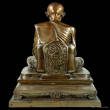 พระบูชารูปเหมือน 9 นิ้ว หลวงปู่โต๊ะ