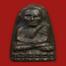 LUANG-PU-TUAD IRON CLASS , MIDDLE MOLD , B.E.2505