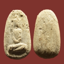 พระวัดพลับ พิมพ์สมาธิเข่ากว้าง องค์ดาราเก่าแก่ ในหนังสือครับ