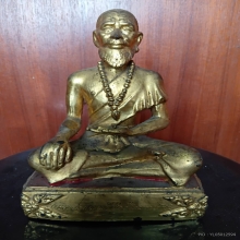 ...รูปหล่อบูชาหมอชีวกโกมารภัจจ์ ลพ.บ๋าวเอิง วัดญวน...