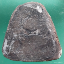 พระปิดองค์ใหญ่มาก ประมาณ 4.5 X 5 ซม.