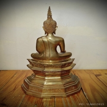 พระบูชา หลวงพ่อพระใส รุ่นสามบารมี ปี ๒๕๕๔