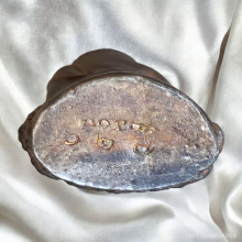 พระกริ่งบารมี หลวงพ่อคูณ ออกวัดหนองบัวทุ่ง ปี 36 เนื้อนวะ