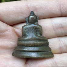 พระพุทธรูปขนาดห้อยคอ ศิลปทางใต้ เนื้อสัมฤทธิ์