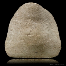 ปิดตาหลวงพ่อพิณ วัดบางหัวเสือ เนื้อขาว นิยม