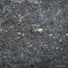 ลูกอม มาหากัน หลวงพ่อพริ้ง สีเทา วัดบางประกอก