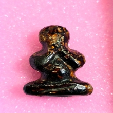 พระปิดตาหลวงพ่อทองสุข พิมพ์ ชลูด  วัดสะพานสูง  ปี 2495- 2515