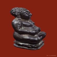 พระสังกัจจายน์ชินบัญชร หลวงปู่ทิม วัดละหารไร่ พิมพ์ฐานเตี้ย