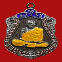 หลวงปู่ทิม เหรียญเสมา8รอบเนื้อนวะหน้ากากเงินลงยา 3 สี