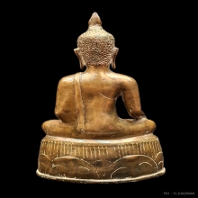 พระพุทธรูปสมัยเชียงแสน (ลังกา)