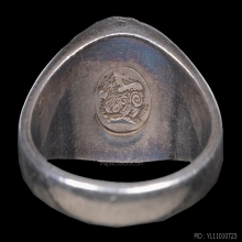 ๙ แหวนพระเจ้าปราบไตรภพเนื้อเงินหลวงพ่อสมภพ ๙