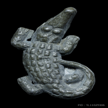 จระเข้ หลวงพ่อสนิท