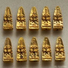 หล่อเตารีดเจ้าแม่ลิ้มกอเหนี่ยว ปี 2542 เนื้อกะไหล่ทอง