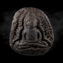 พระกรุวัดจุฬามณ์ พิมพ์ชุมข้างขีด เนื้อดำ เข้มขลัง