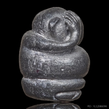 พระปิดตาปุ้มปุ้ย หรือ ปิดตาโพธิ์แก้ว หลวงพ่อสงฆ์ ตะกั่ว