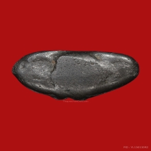 ปิดตาวัดท้ายย่านพิมพ์กบเนื้อแร่พวง