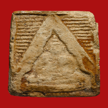 พระผงของขวัญ รุ่น1  มีเคลือบชะแล็กเดิม