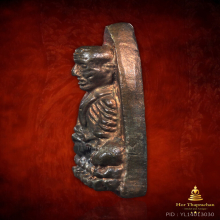 หลวงปู่ทวดเตารีดใหญ่นวะ พ่อท่านบุญให้ วัดท่าม่วง