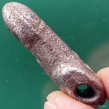 ปลัดขิกเนื้อปรอทเก่ามาก มีเลขหนึ่งไทยที่หัวปลัด