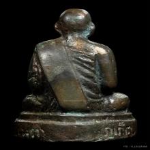 พระหล่อโบราณพ่อท่านเพรา วัดกลาง ภูเก็ต รุ่นแรก เนื้อนวะ