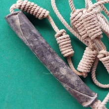 ตะกรุด ลป.ภู วัดดอนรัก เนื้อตะกั่วทุบ ยาว 3.5 นิ้ว