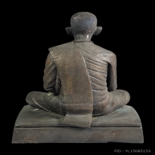 หลวงปู่ตื้อ 5นิ้ว