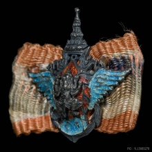 เข็มกลัดพระพิฆเนศ เนื้อเงินลงยา หลังเข็มกลัดธงชาติไทย