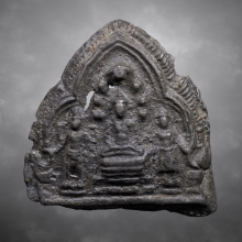 พระนารายณ์ทรงปืนเนื้อชินตะกั่ว กรุเมืองลพบุรี