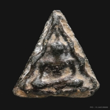 พระนางเขาพระศรี เนื้อตะกั่วสนิมแดง กรุเขาพระศรี จ.สุโขทัย