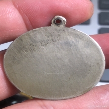 เหรียญกลม ลป.เม่ง ปี06 อัลปาก้า