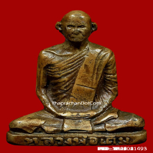 หลวงพ่อเดิมปี2482 นิยมพิมพ์Cพระฟอร์มดีมีจารใต้ฐานผิวเดิมสุดๆ