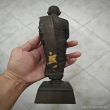 พระบูชาหลวงปู่มั่น ภูริทัตโต สูง 10.5 นิ้ว