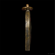 เหรียญหลวงพ่อพลับ วัดเกรียงไกรกลาง  รุ่นเเรก ปี2479