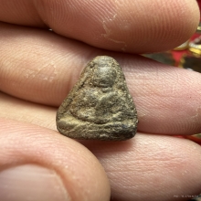 พระในตำนานจอบเนื้อผงหลวงพ่อเงินวัดบางคลาน