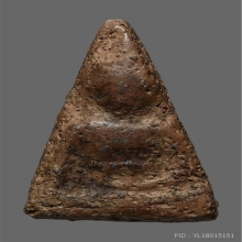 พระนางพญา พิมพ์เทวดา เนื้อดิน กรุวัดนางพญา จ.พิษณุโลก