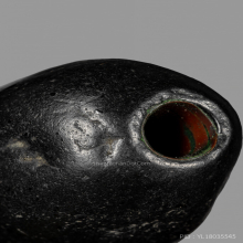 ลูกสะกด เนื้อผงคลุกรัก หลวงพ่อแก้ว วัดปากทะเล จ. เพชรบุรี 