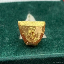 พระทองคำ.หลวงพ่อโสธร รุ่น 105 ปี