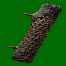 ตะกรุดเก่าถักลวด