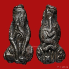 พระปิดตาแร่บางไผ่ หลวงปู่จันทร์ วัดโมลี พิมพ์เศียรตัด ( 2 )