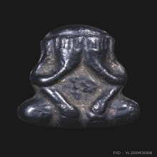 พระปิดตาเนื้อแร่ หลวงพ่อน้อย วัดธรรมศาลา  พิมพ์หูกระต่าย