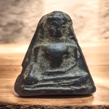 พระผงสุพรรณพิมพ์หน้าแก่